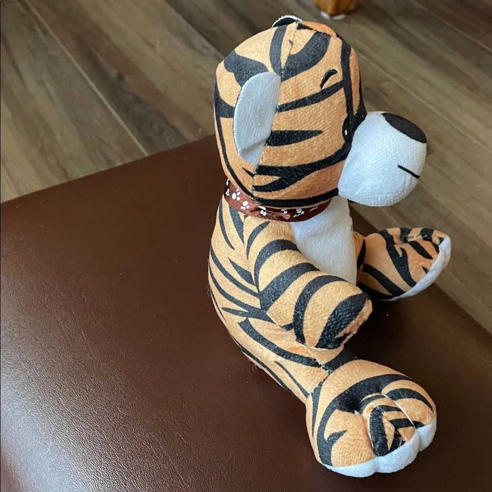 World Plush Inc pre owned